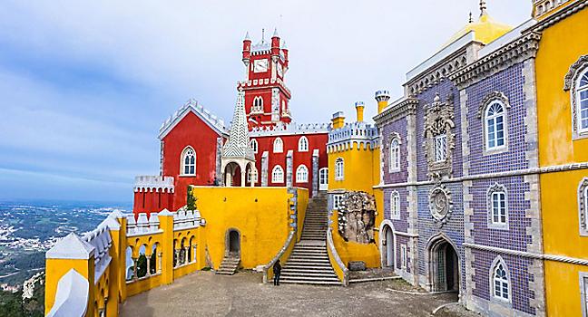 lisbon-portugal-pena-national-palace.jpg